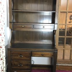 Wood Desk With Hutch 