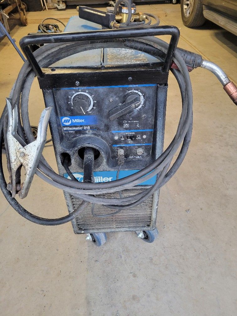 Miller 210 Mig Welder 