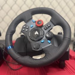 Logitech G29 Wheel and Pedals Racing Simulator