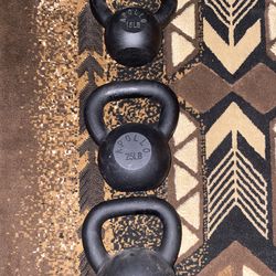15, 25, 35 kettle bells