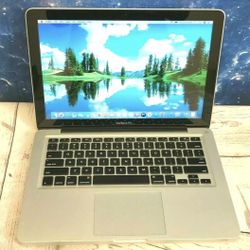 MacBook Pro Fully Loaded 4 Music Recording/Video Editing/Film/Photos/Djn/ Pro Tools,Logic,Ableton,Final Cut,Antares,Fl Studio/Waves,Adobe & More!!