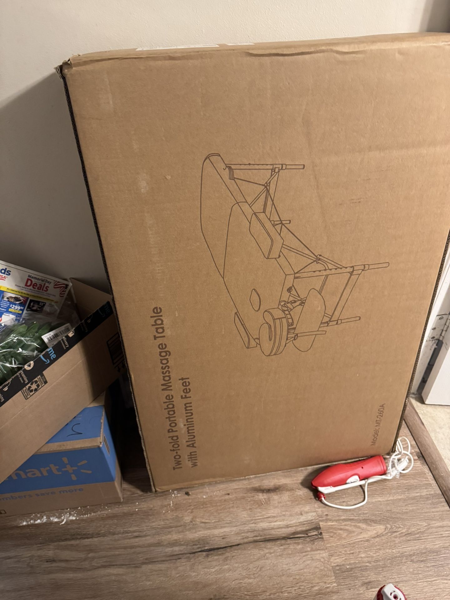 Professional Massage Table And Accessories