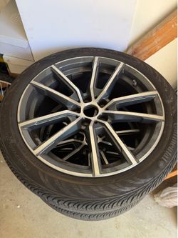 OEM 18” BMW G20 330i Wheels & Tires - TPMS Included