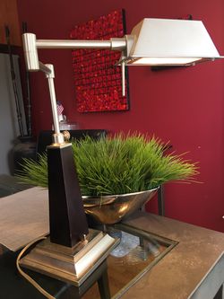Ajustable Desk Lamp