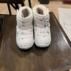 Snow Boots