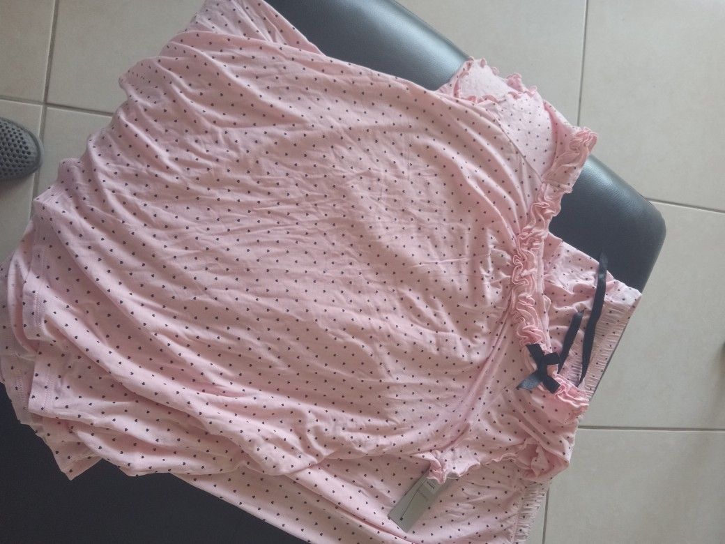 Brand New W Tags Med Nightgown Capri