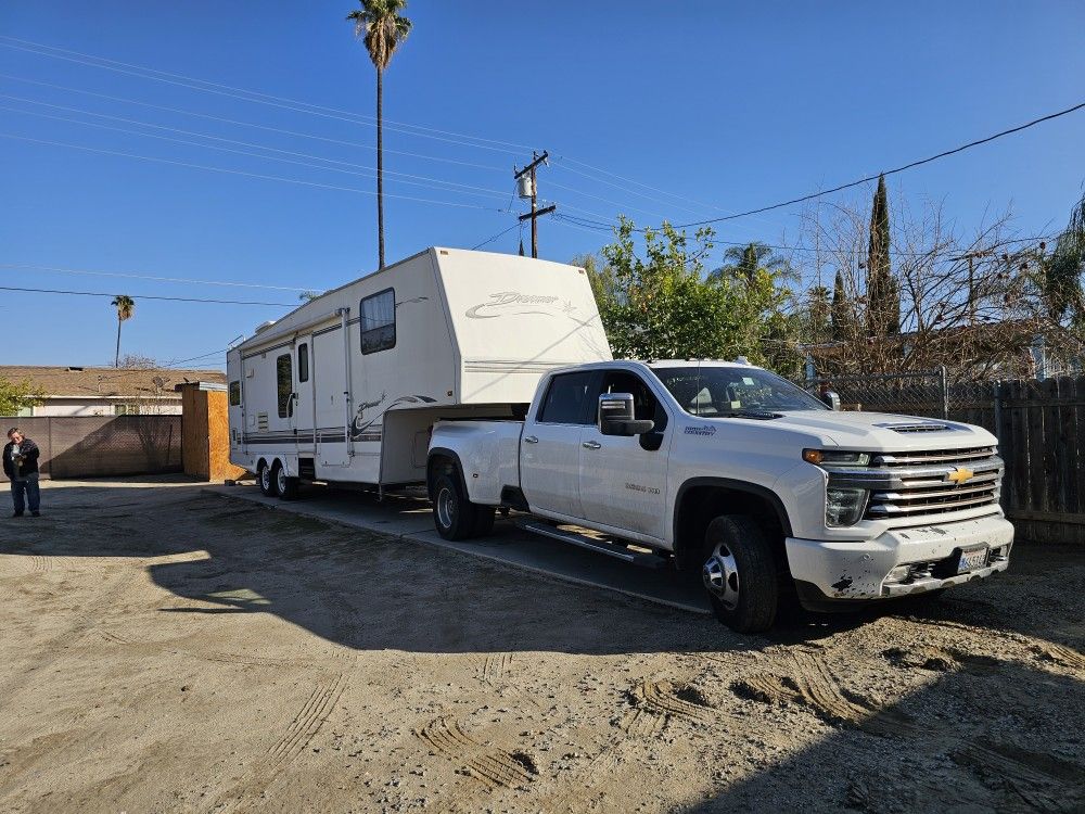 RV & Vehicle Towing & Transport