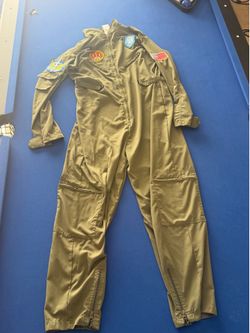 Spooktacular unisex pilot costume