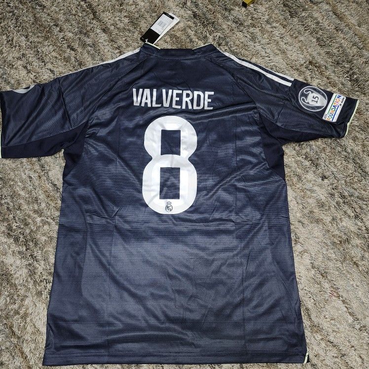 Real Madrid Jersey Away 2526 Valverde # 8
