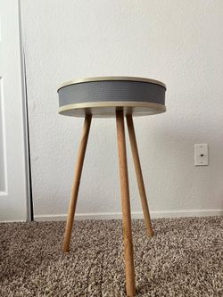 Bluetooth Tooth Speaker Table