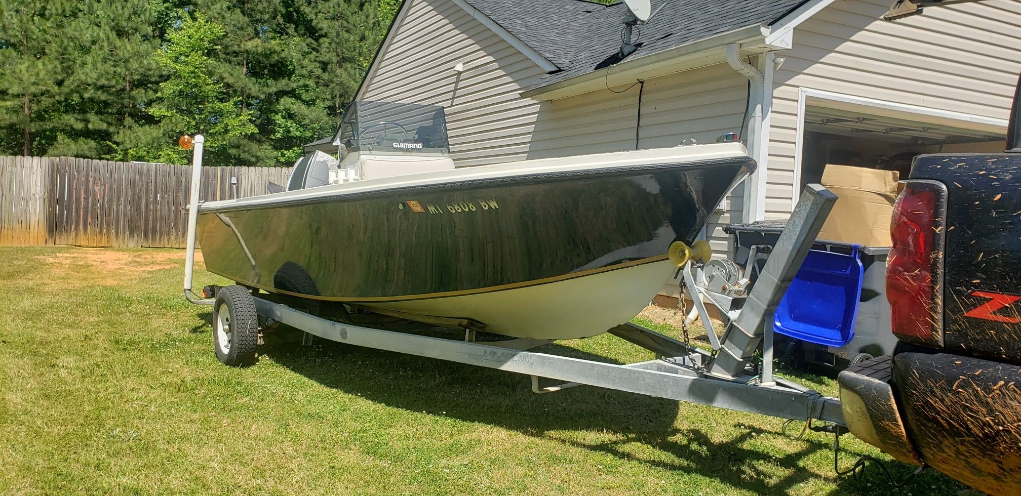 18'maco center console boat