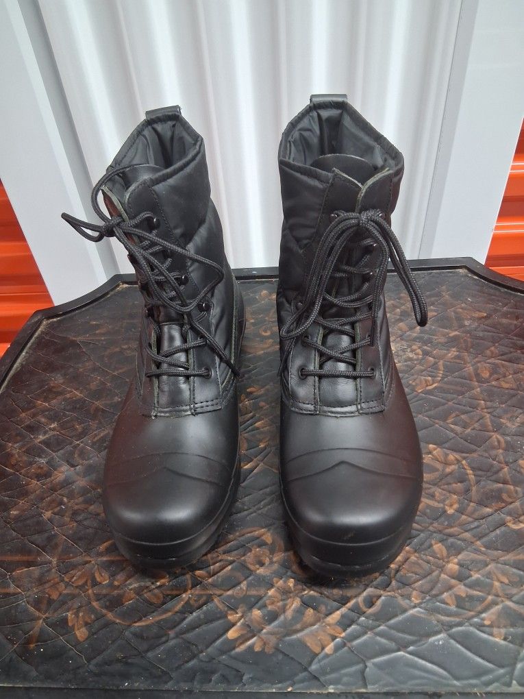 Women's HUNTER Boots SZ9 NEW $50