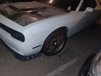 LUXURY&EXOTIC♡KITTY 2016 HellCat SRT ♡PART-OUT♡