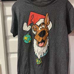 Christmas Tshirt Scooby Doo! Size Small 