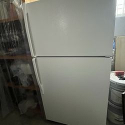 Whirlpool Refrigerator 