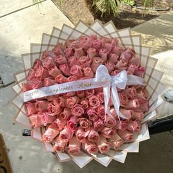 100 Rose Bouquet
