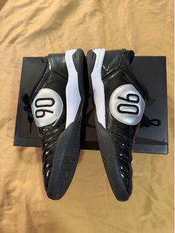 Nike total 90 III Size 8.5 $100