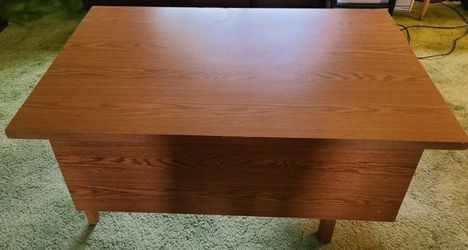 Desk/Work Table Thumbnail