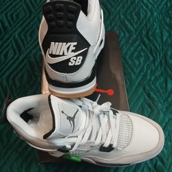 Air Jordan 4s Size 11