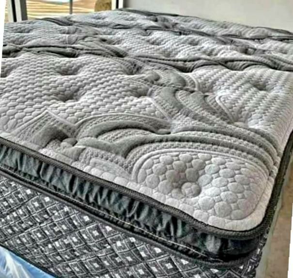 Handful of new Mattresses left - need to sell!!