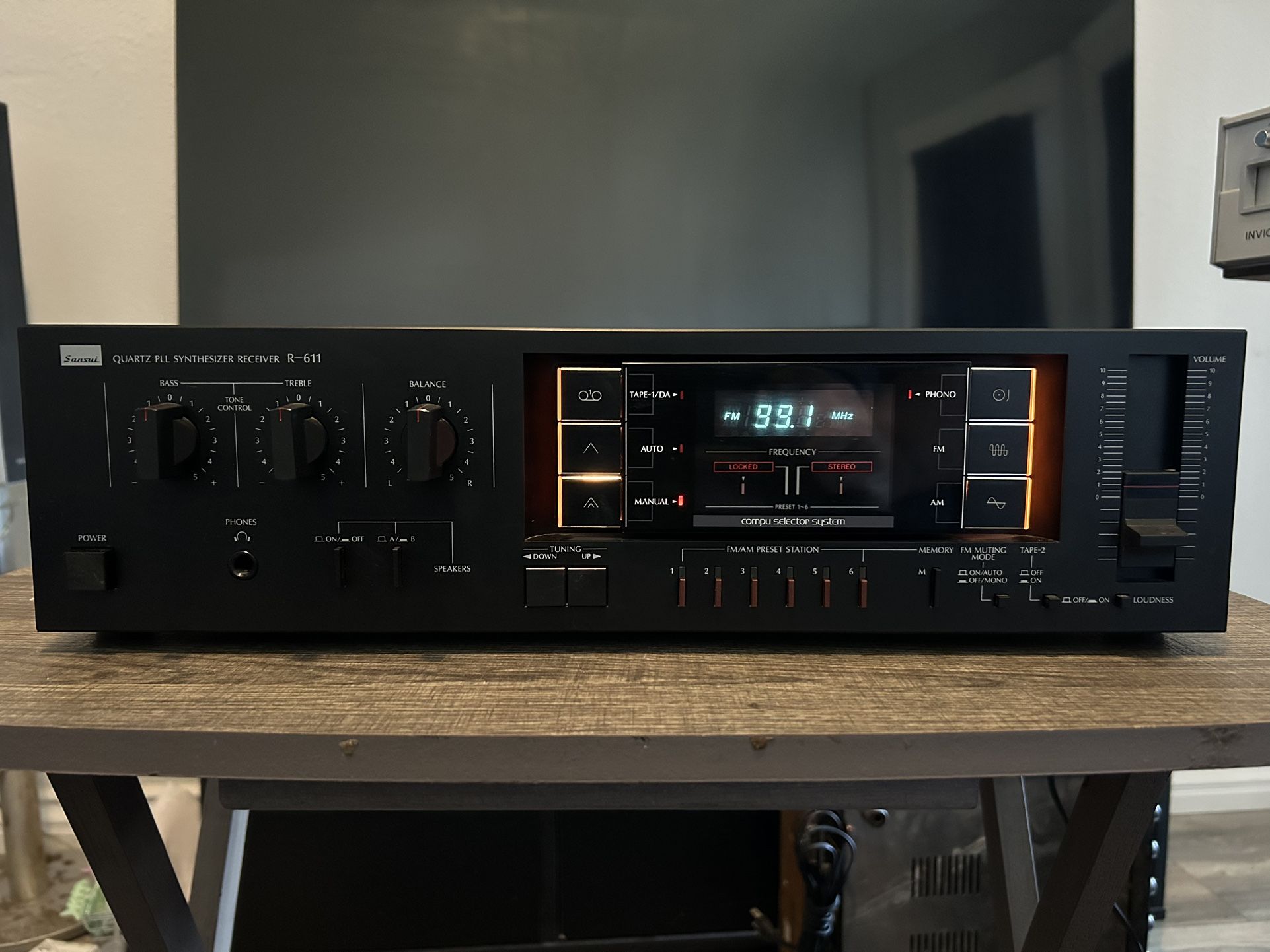 SANSUI RECEIVER R-611