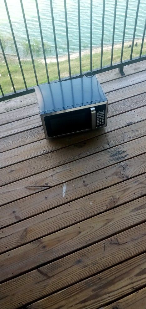 Microwave