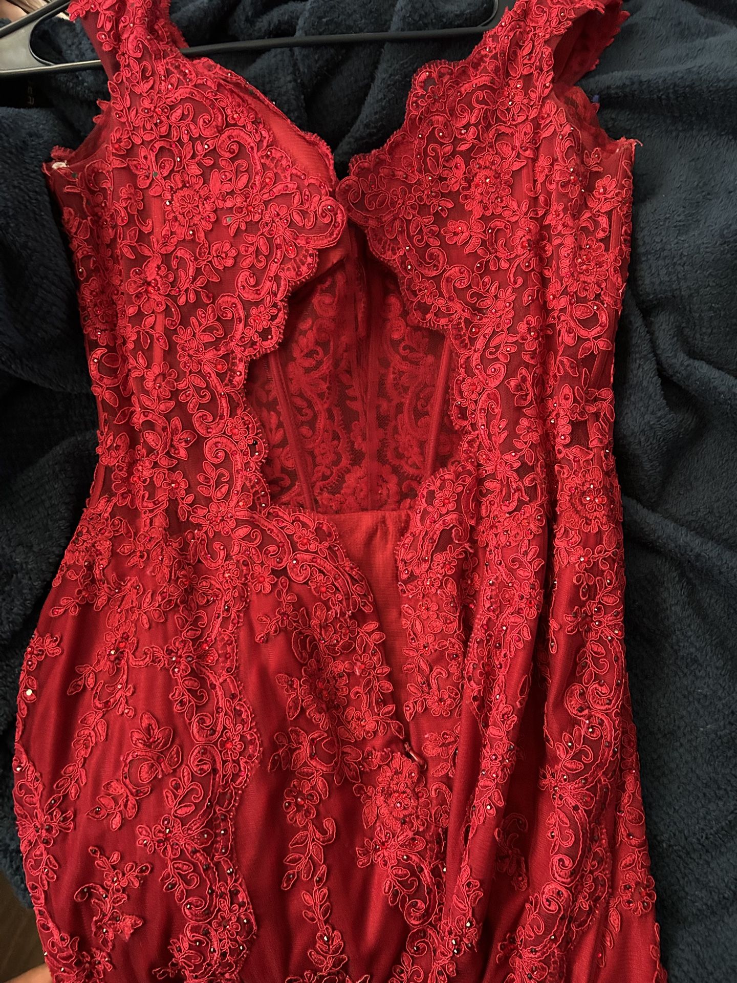red prom dress