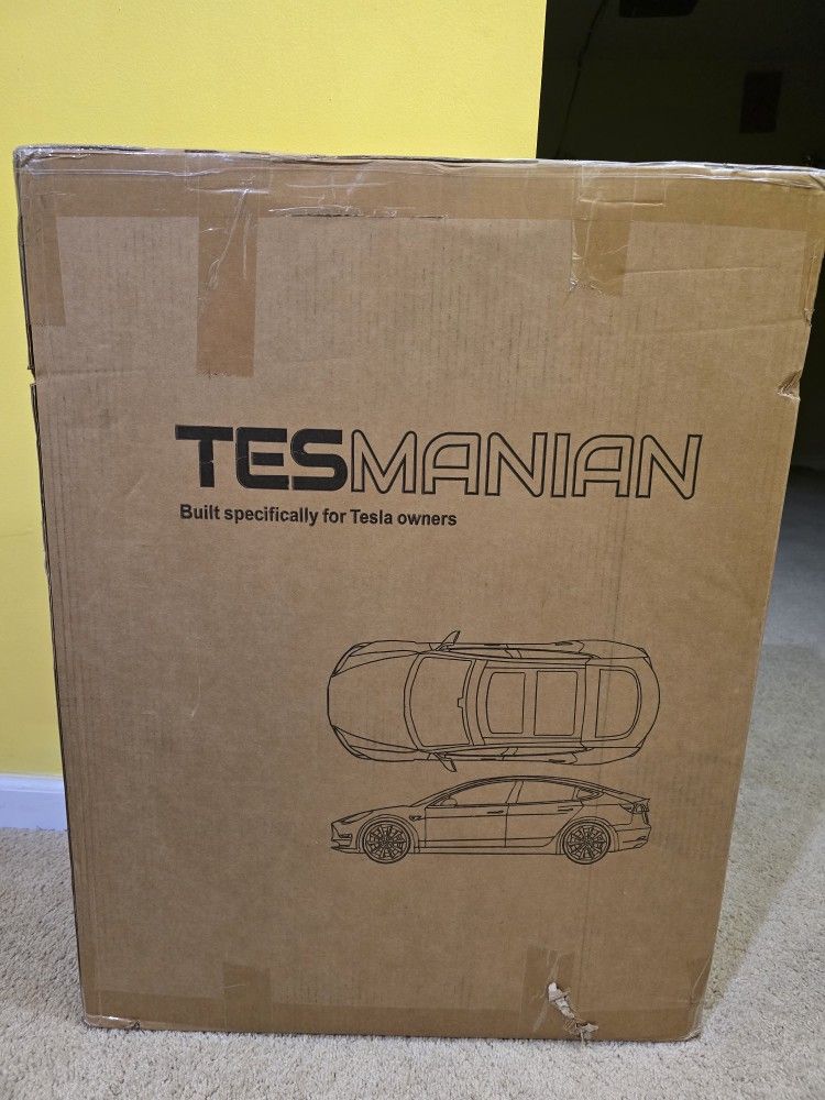 TESLA Y MODEL BRAND NEW MATT 