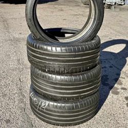 245/40/19 Set De Llantas 