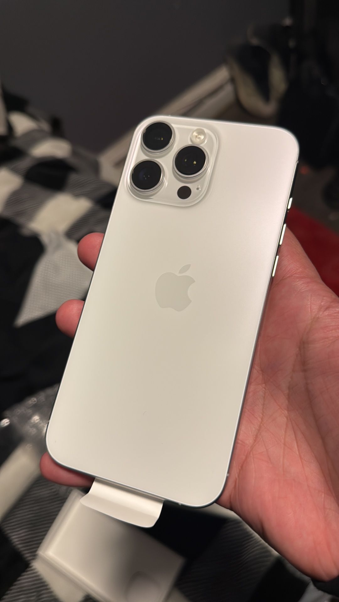iPhone 16 Pro Max 256gb White