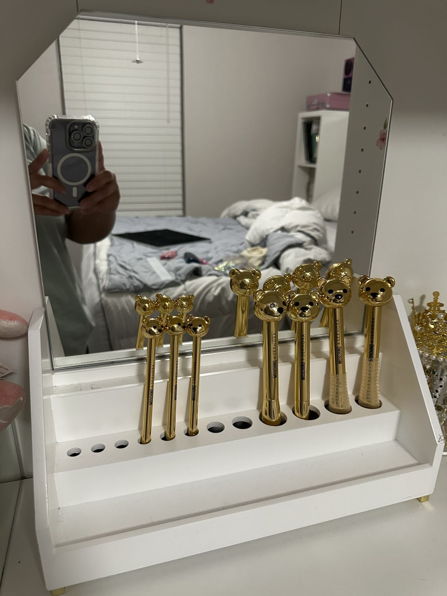 Mirrored Makeup Brush Organizer