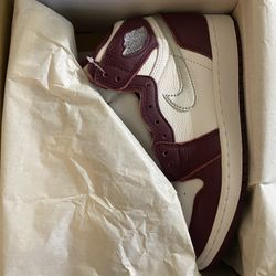 Air Jordan 1 Bordeaux
