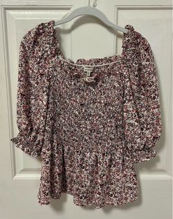 Max Studio Smocked Top size Small