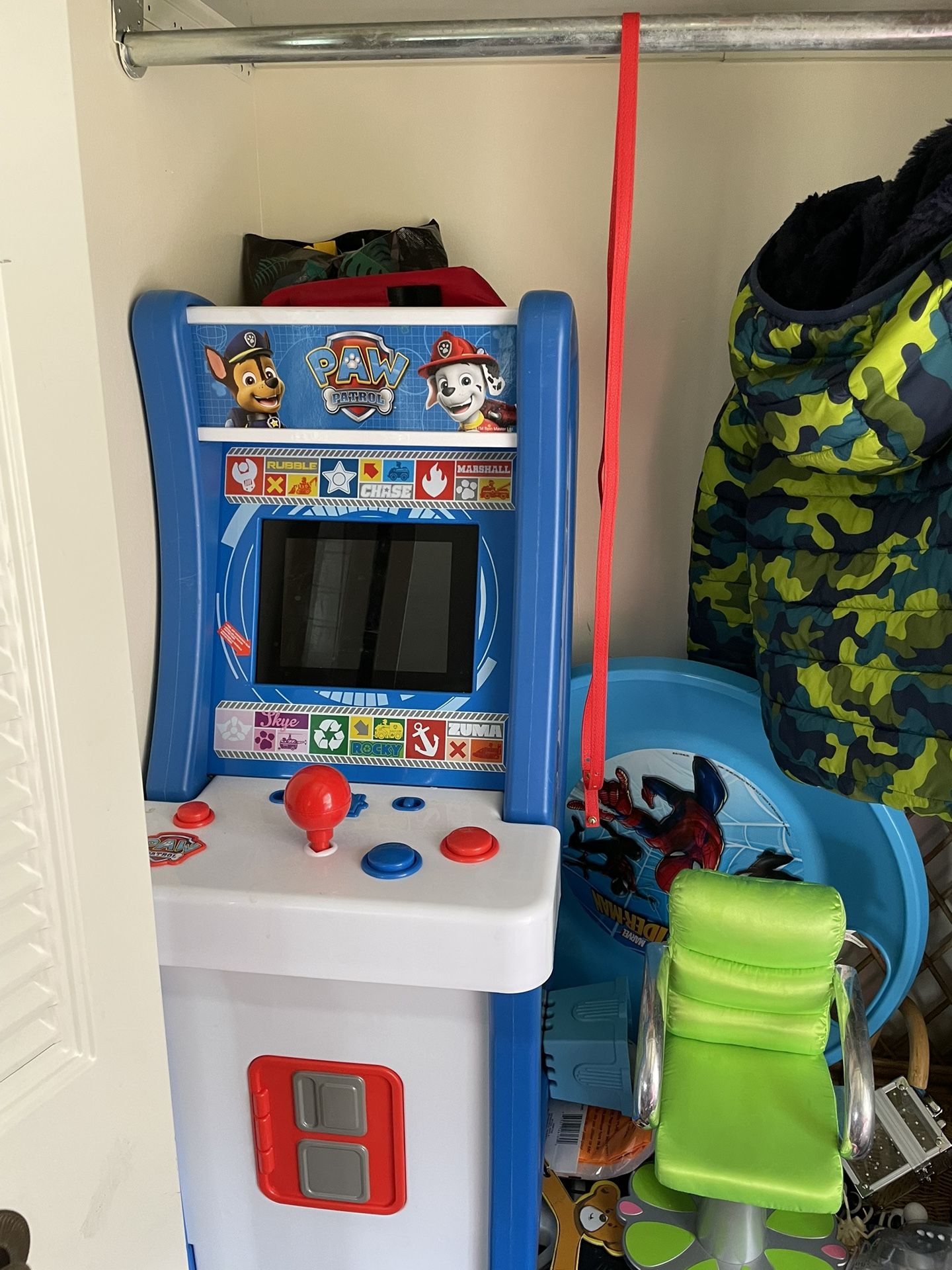 Paw Patrol Arcade Game Comes With a red stool
