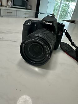 Canon 70D with camera bag