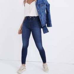 MADEWELL Danny Wash Petite Curvy High-Rise Skinny Jeans