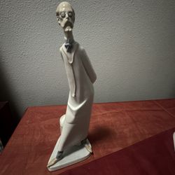 Lladro Doctor figurine 