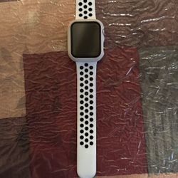 Apple Watch Series 6 44mm