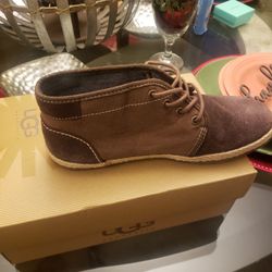 UGG size 6 youth