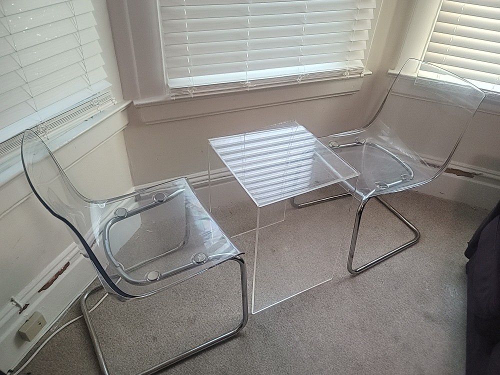 Ikea Acrylic Chairs With Endtable