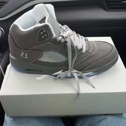 Air Jordan 5 Retro Wolf Grey