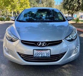 2012 Hyundai Elantra