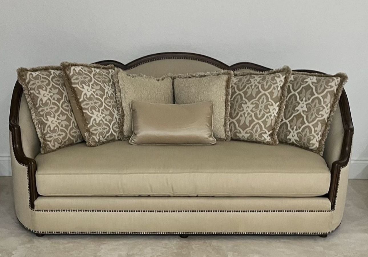 Lexington Sofa