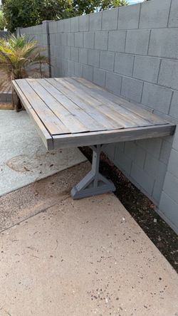 Free table