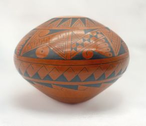 Flora Rodriguez Mata Ortiz Mexico Signed Pottery Seed Jar Black Geometric