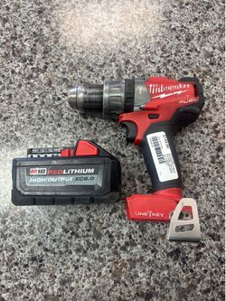 Milwaukee Drill/Driver w6.0 m18 battery