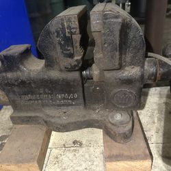 Large Vise