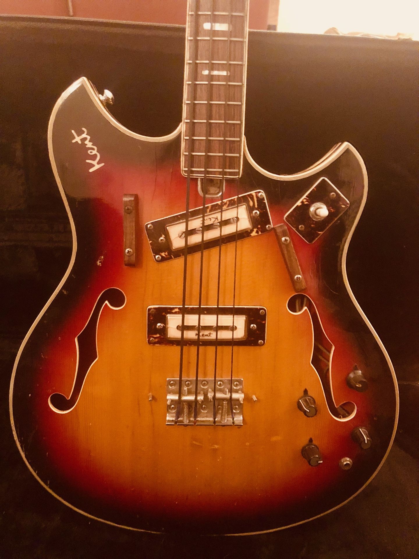 1968 Kent Bass Guitar Hollowbody