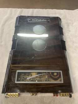 Audiobahn Amp A3200E