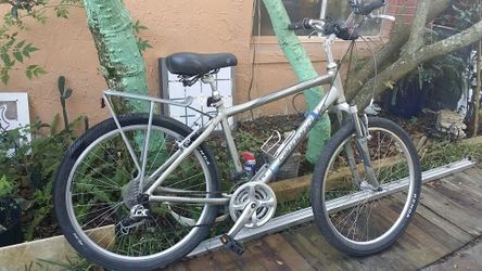 Cannondale large EN14764 professional bike for Sale in Winter